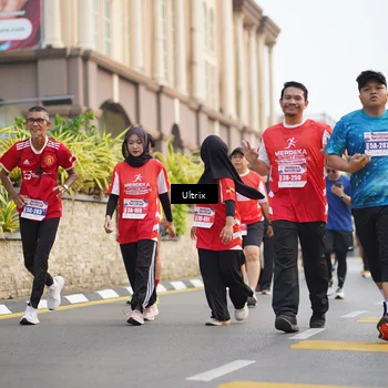 Runner Photo 8074698