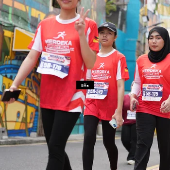Runner Photo 8074703
