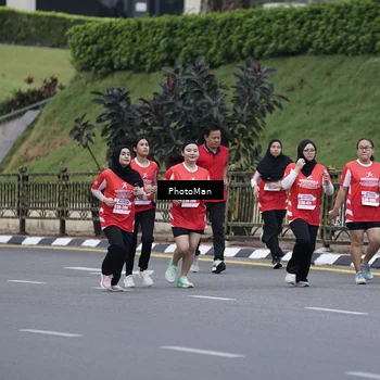 Runner Photo 8074725