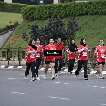 Runner Photo 8074730