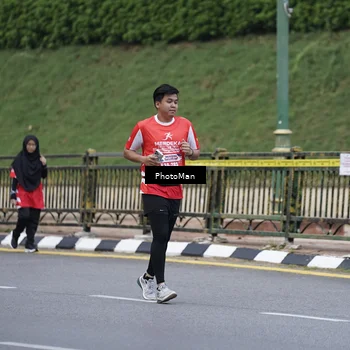 Runner Photo 8074764