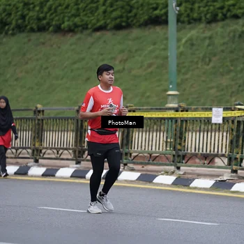 Runner Photo 8074766