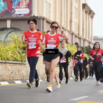 Runner Photo 8074769