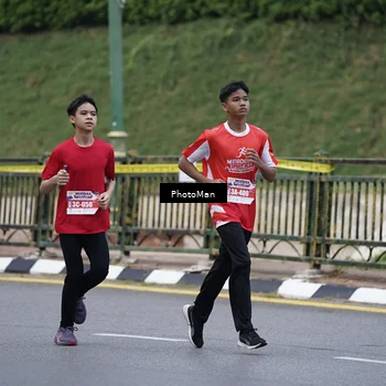 Runner Photo 8074770