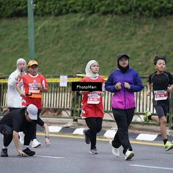 Runner Photo 8074778