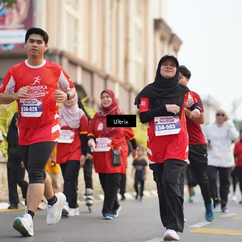 Runner Photo 8074796