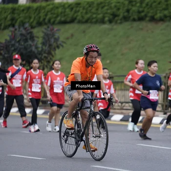 Runner Photo 8074797