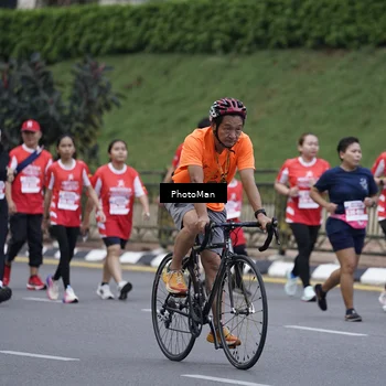Runner Photo 8074802