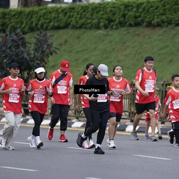 Runner Photo 8074804