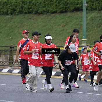 Runner Photo 8074822