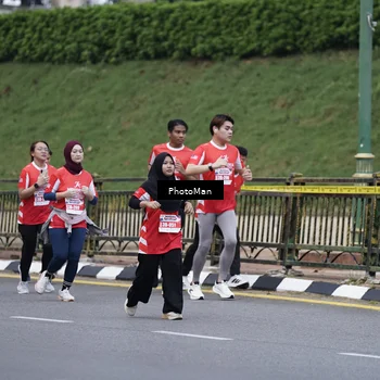 Runner Photo 8074824