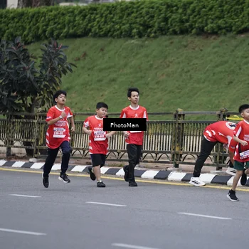 Runner Photo 8074827