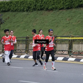Runner Photo 8074858