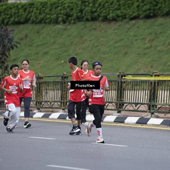 Runner Photo 8074859