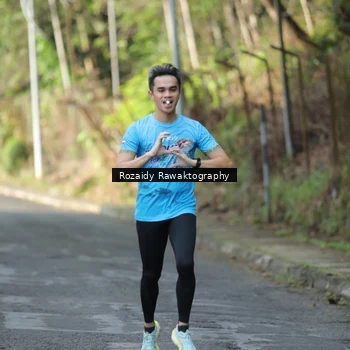 Runner Photo 8074873
