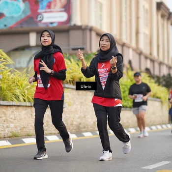 Runner Photo 8074881