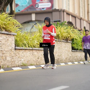 Runner Photo 8074902