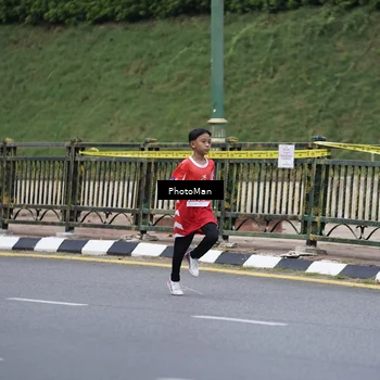 Runner Photo 8074914