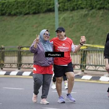 Runner Photo 8074970