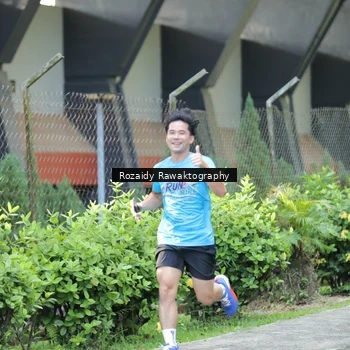 Runner Photo 8074972