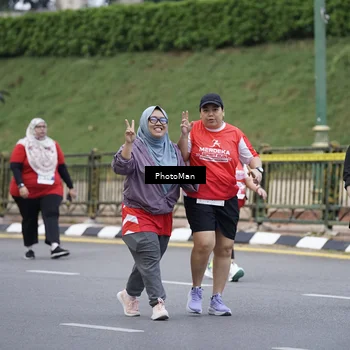 Runner Photo 8074976