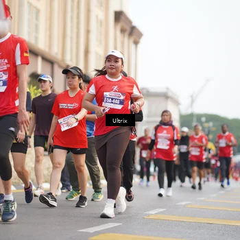 Runner Photo 8074995