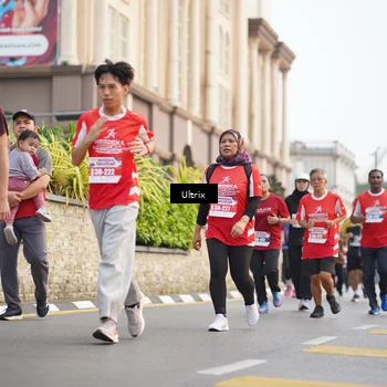 Runner Photo 8075006