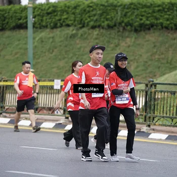 Runner Photo 8075008