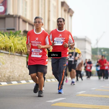 Runner Photo 8075011