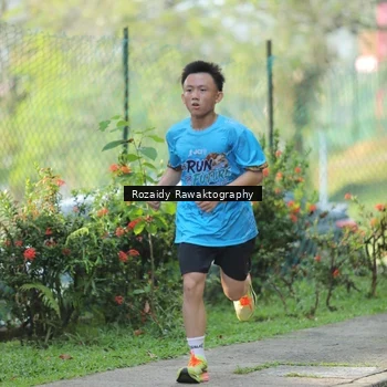 Runner Photo 8075034