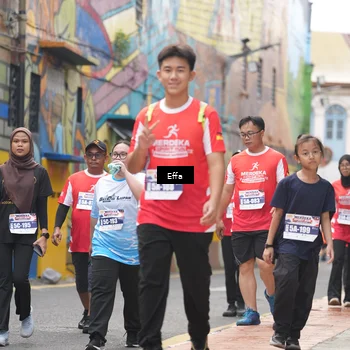Runner Photo 8075035
