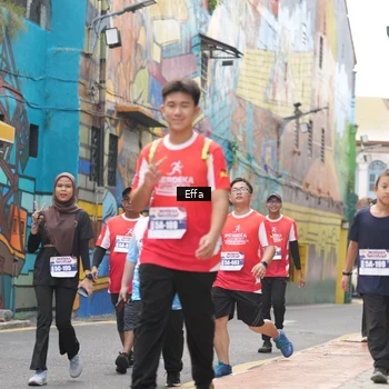 Runner Photo 8075042