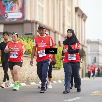 Runner Photo 8075044