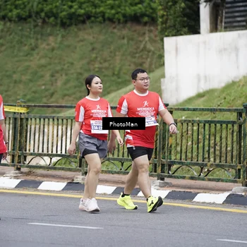 Runner Photo 8075075