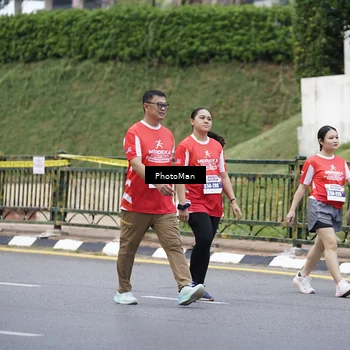Runner Photo 8075085