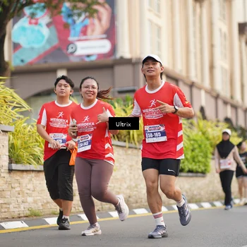 Runner Photo 8075102
