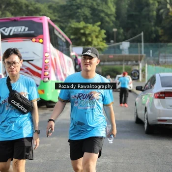 Runner Photo 8075103