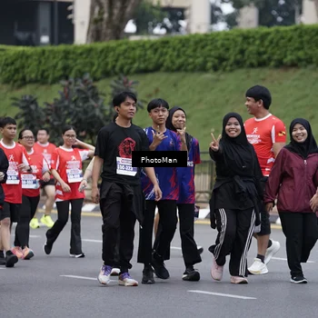 Runner Photo 8075118