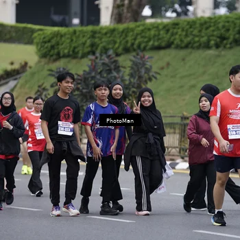 Runner Photo 8075120