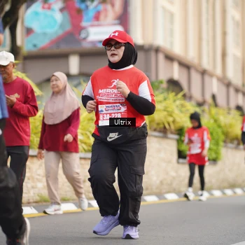 Runner Photo 8075129