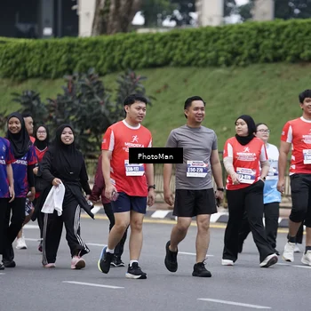 Runner Photo 8075137