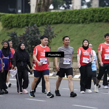 Runner Photo 8075138