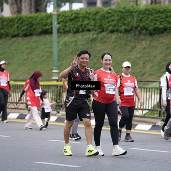 Runner Photo 8075139