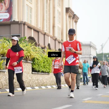 Runner Photo 8075142