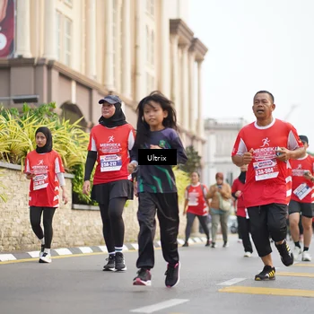 Runner Photo 8075152