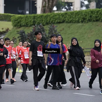 Runner Photo 8075157