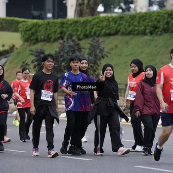 Runner Photo 8075180
