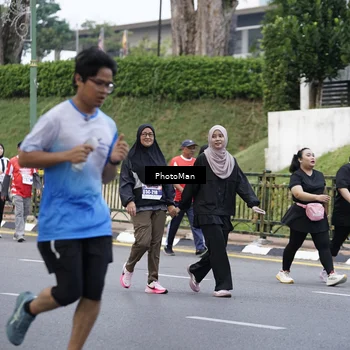 Runner Photo 8075186