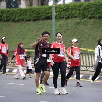 Runner Photo 8075193