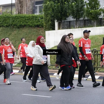 Runner Photo 8075211